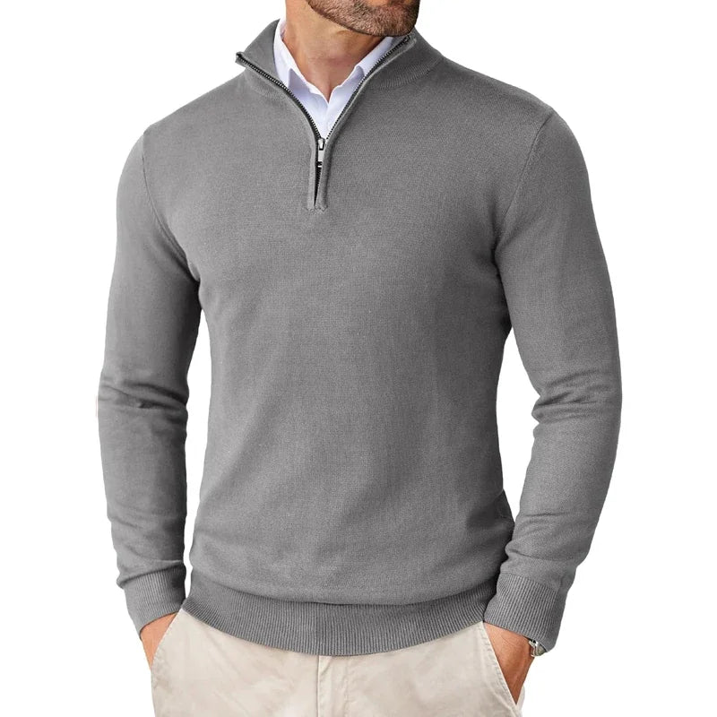 Weicher Herrenpullover mit Kragenreißverschluss aus Baumwollmix