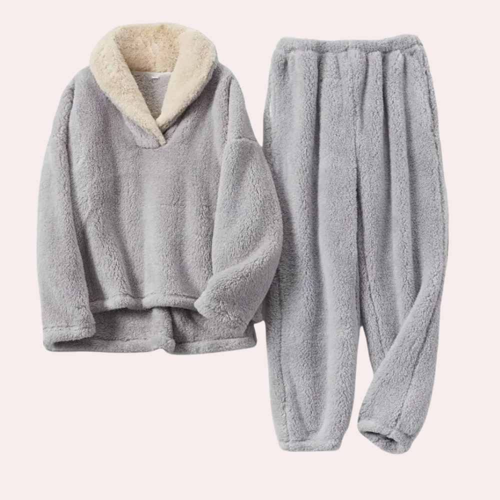 Hochwertiges, weiches Damen-Pyjama-Set für höchsten Tragekomfort