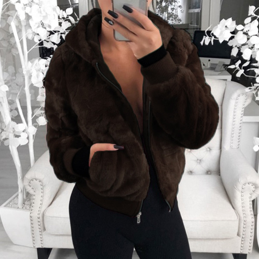 Warme, bequeme und kühle Damenjacke aus Seide