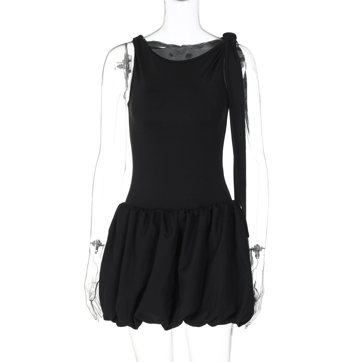 Wickelkleid mit ausgestelltem Rock von MODEGEIST