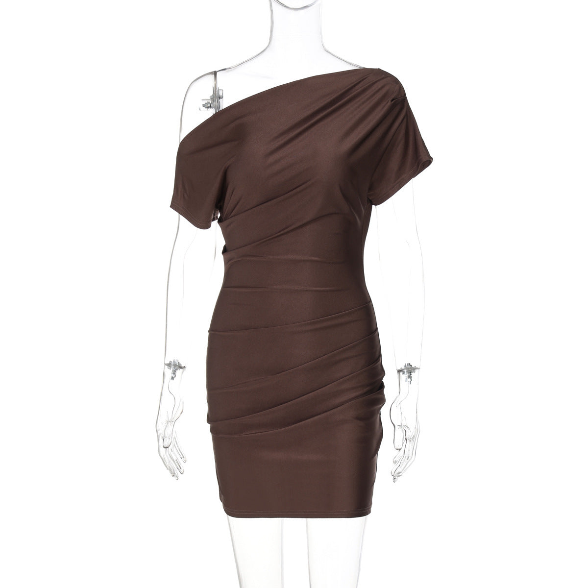 Wickelkleid für Damen mit schulterfreiem Schnitt und figurbetonter Silhouette von MODEGEIST