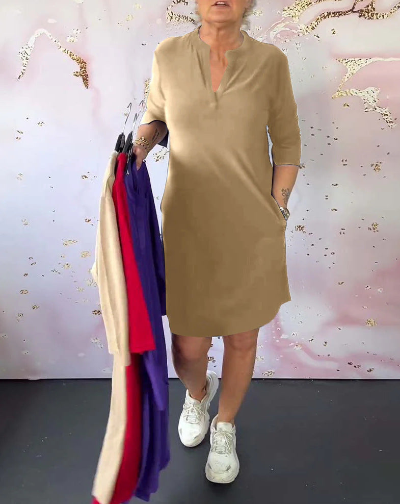 Vielseitiges Damen-Freizeitkleid mit Stehkragen und 3/4-Ärmeln von MODEGEIST