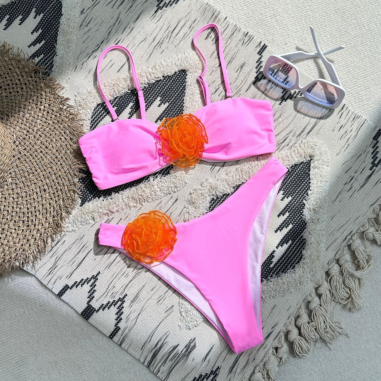 Women's Floral Appliqué Bikini Set MODEGEIST