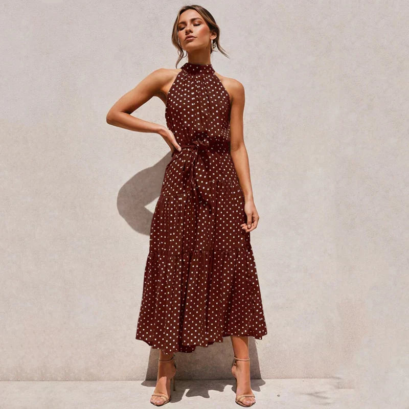 Roisin: Luxuriöses Neckholder-Kleid mit Punkten