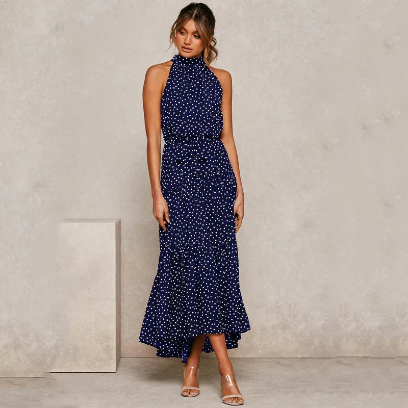 Roisin: Luxuriöses Neckholder-Kleid mit Punkten
