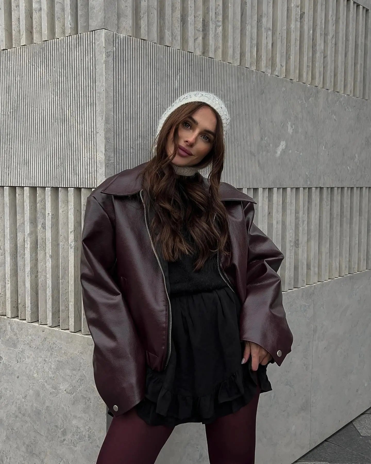 Aurian Damen Kurzjacke aus Leder - schmal geschnitten
