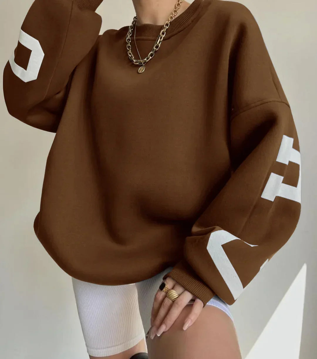Große Chandra Sweatshirts