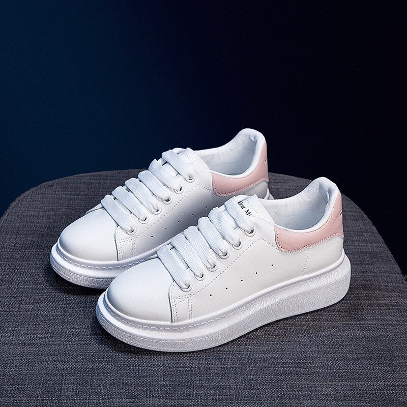 Plateau-Sneaker StepWedge: Lässiger Herbstschuh