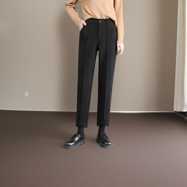Wollhosen für den Sommer - modernes Design von Gisela