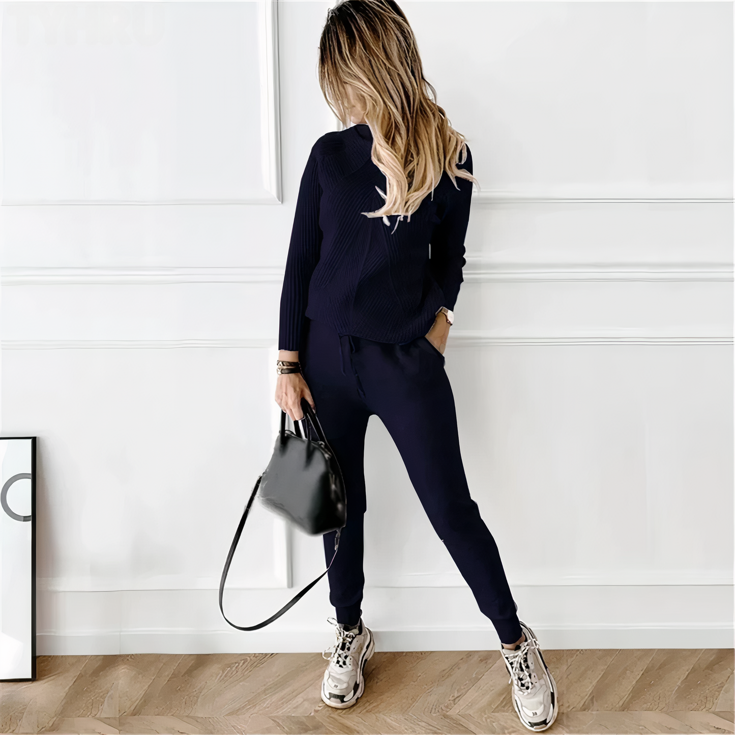 Yvette Set: Gestreifter Rollkragenpullover und Leggings
