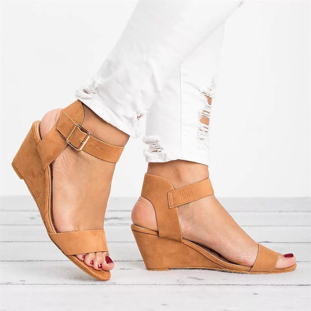 Mira Sommersandalen mit Keilabsatz