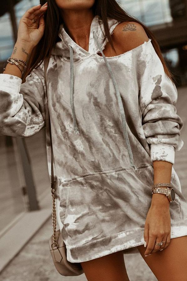 Moderner, minimalistischer Kapuzenpullover von Fudus