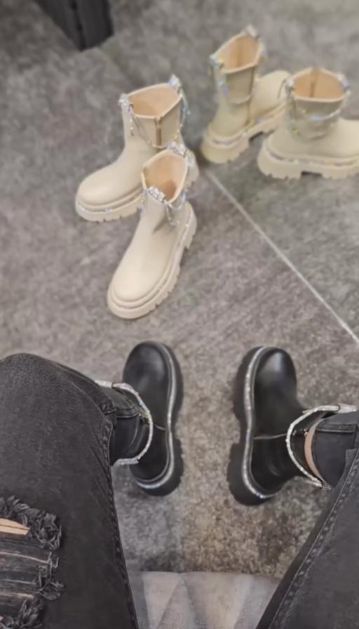 Velvit Casual Stiefel aus Leder mit Pailletten