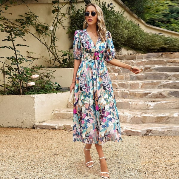 Maxikleid Siglinde mit V-Ausschnitt