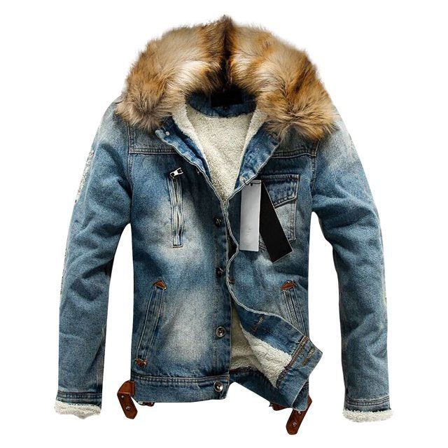 Stylische, dicke Jeansjacke
