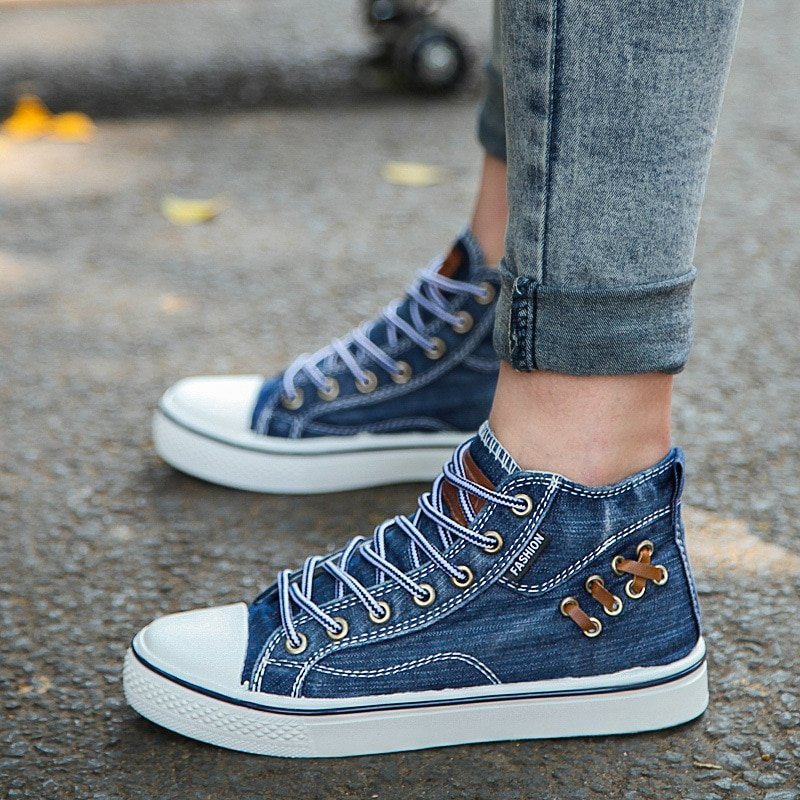 MODEGEIST Damen Sneaker aus modischem Denim