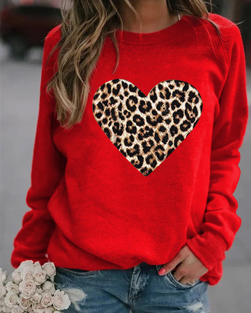 Edles Sweatshirt mit Leopardenherz-Druck von Fudus