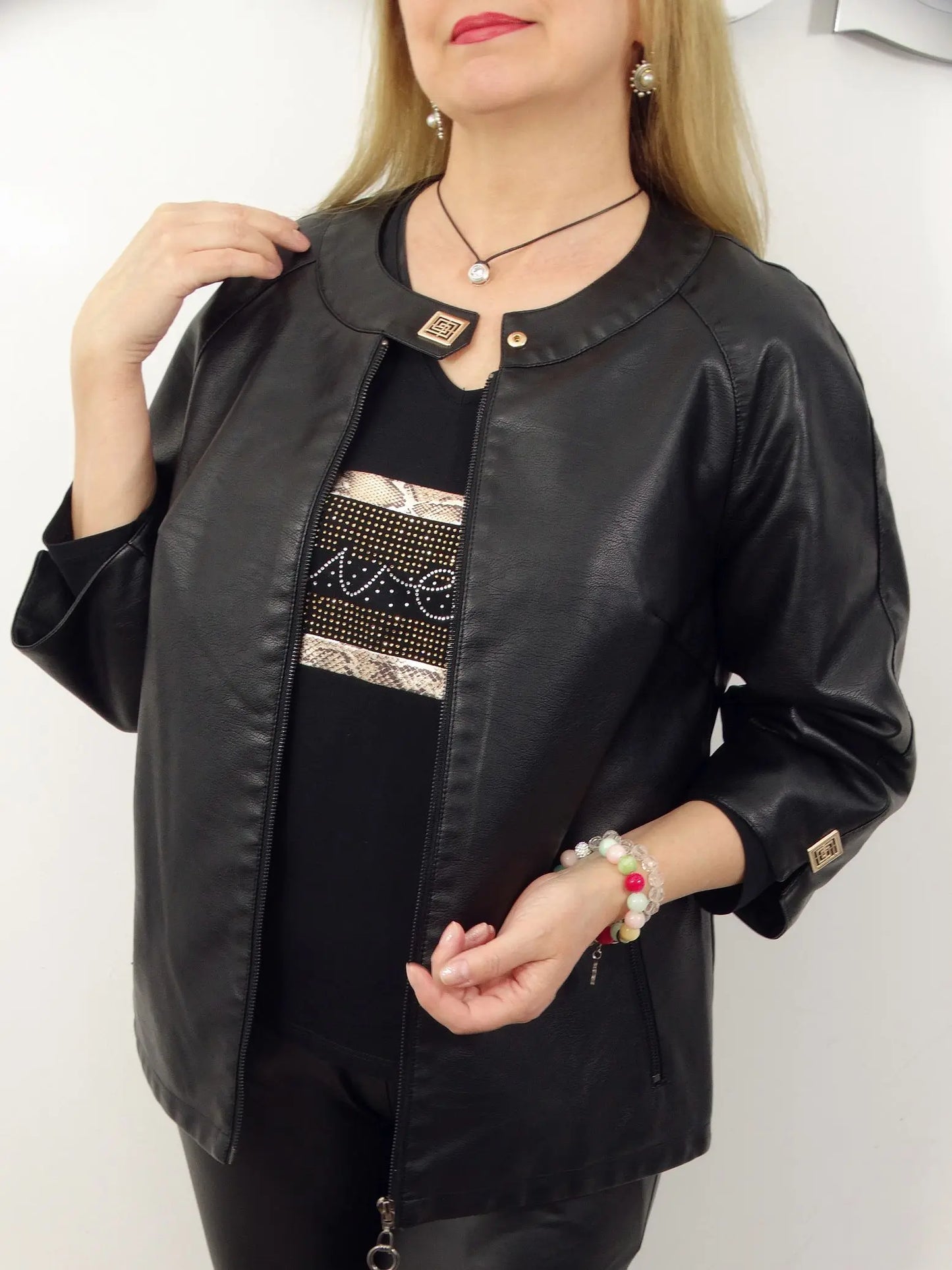 ModeGeist | Schicke Kunstlederjacke