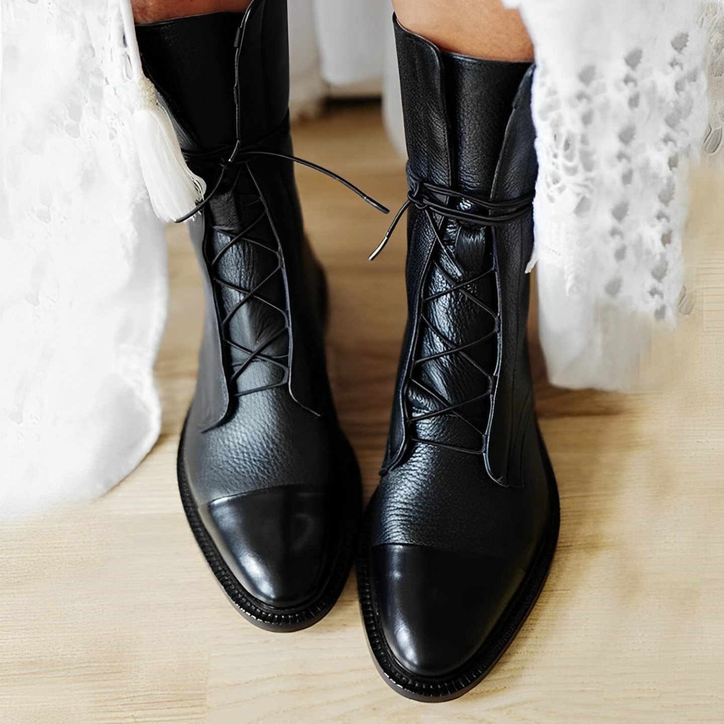 Klassische Lederschnürstiefel Claudia