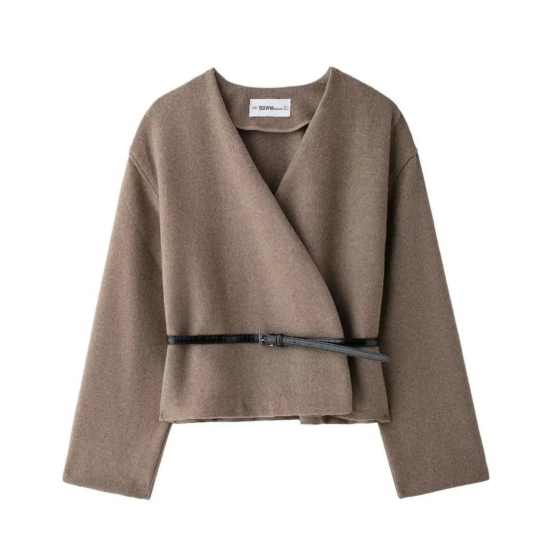 ModeGeist | Elegante Wickeljacke