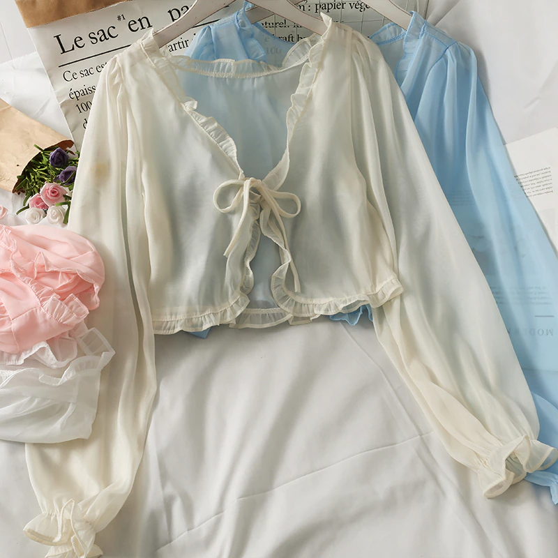 MODEGEIST: Elegante Frühlingsbluse