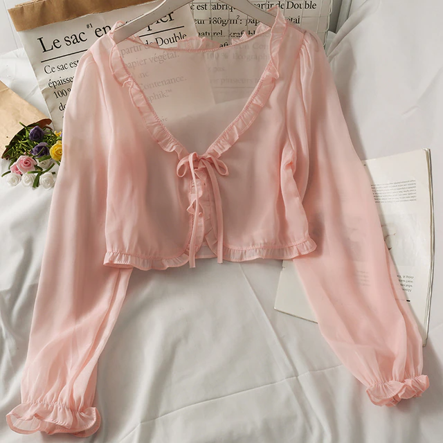MODEGEIST: Elegante Frühlingsbluse