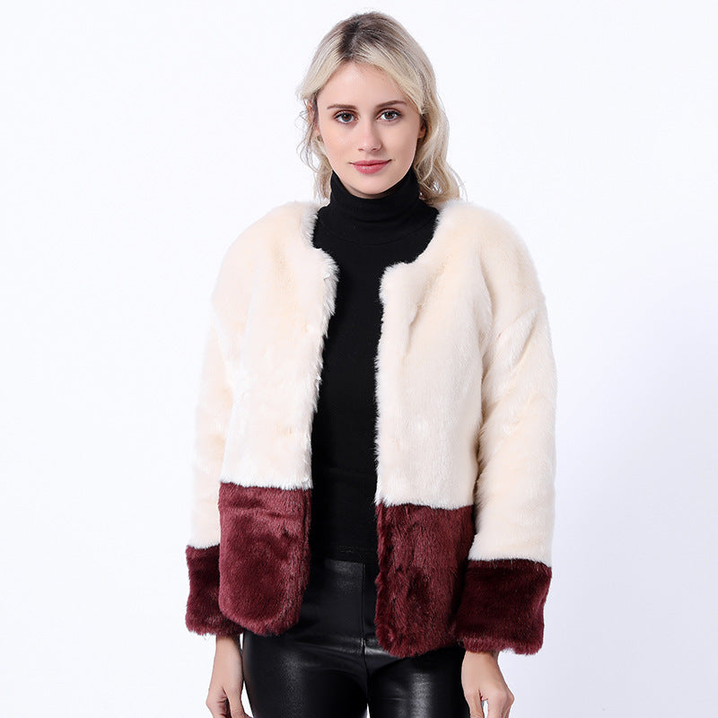 Damen Modische Kunstpelzjacke mit abstrakt geschnittenen Ärmeln und luxuriösem Innenfutter ModeGeist