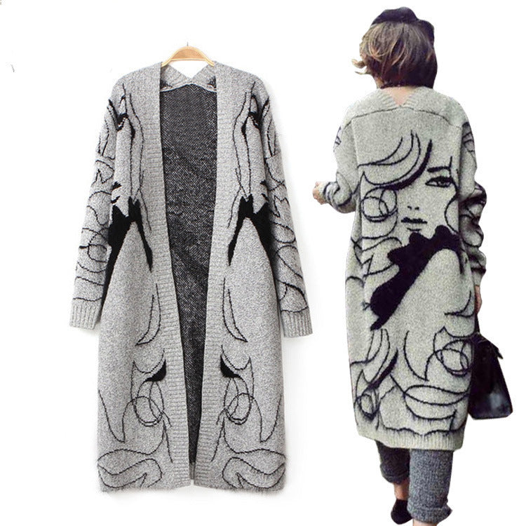 Damen Strickmantel mit künstlerischem Motiv und offener Front ModeGeist - ModeGeist