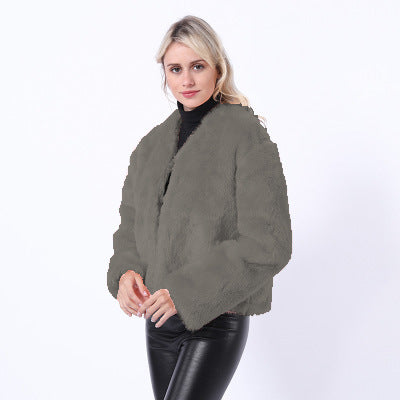 Damen Kurze Kunstpelzjacke mit modernem Schnitt und breit geschnittenen Ärmeln ModeGeist