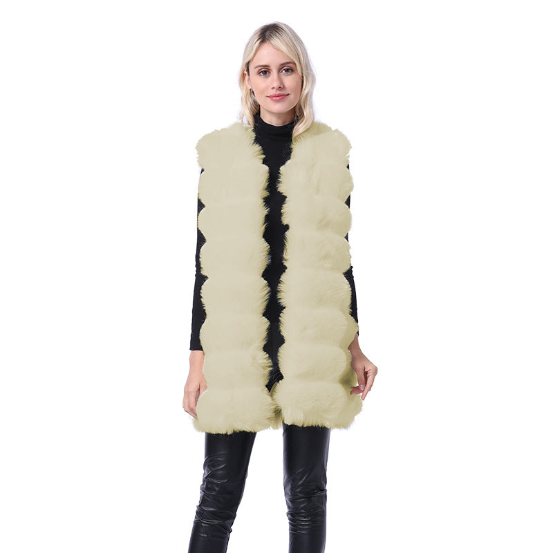 Damen Flauschige Kunstpelz-Weste mit strukturiertem Design und Taschen ModeGeist