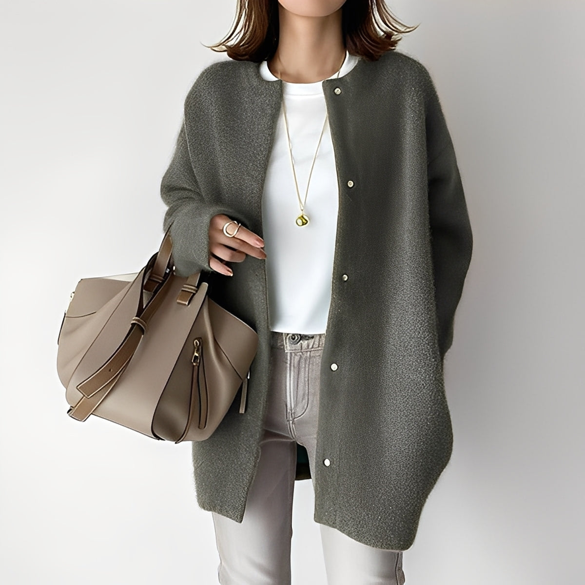 ModeGeist | Stylischer, locker sitzender Cardigan für Frauen
