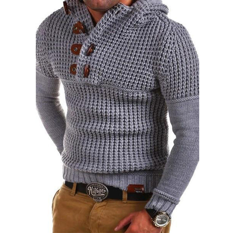 Herren Strickpullover mit Kapuze und modernen Holzknöpfen ModeGeist