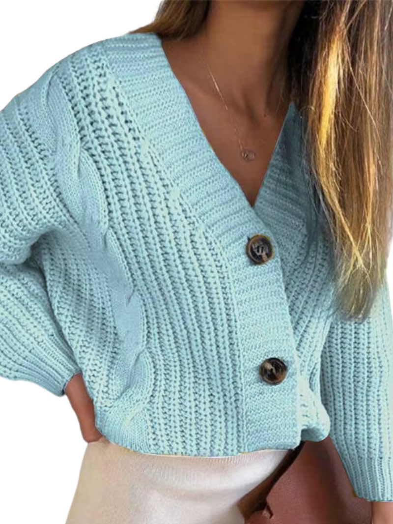 ModeGeist | Der Grobe Strickcardigan mit Zopfmuster & Charakter