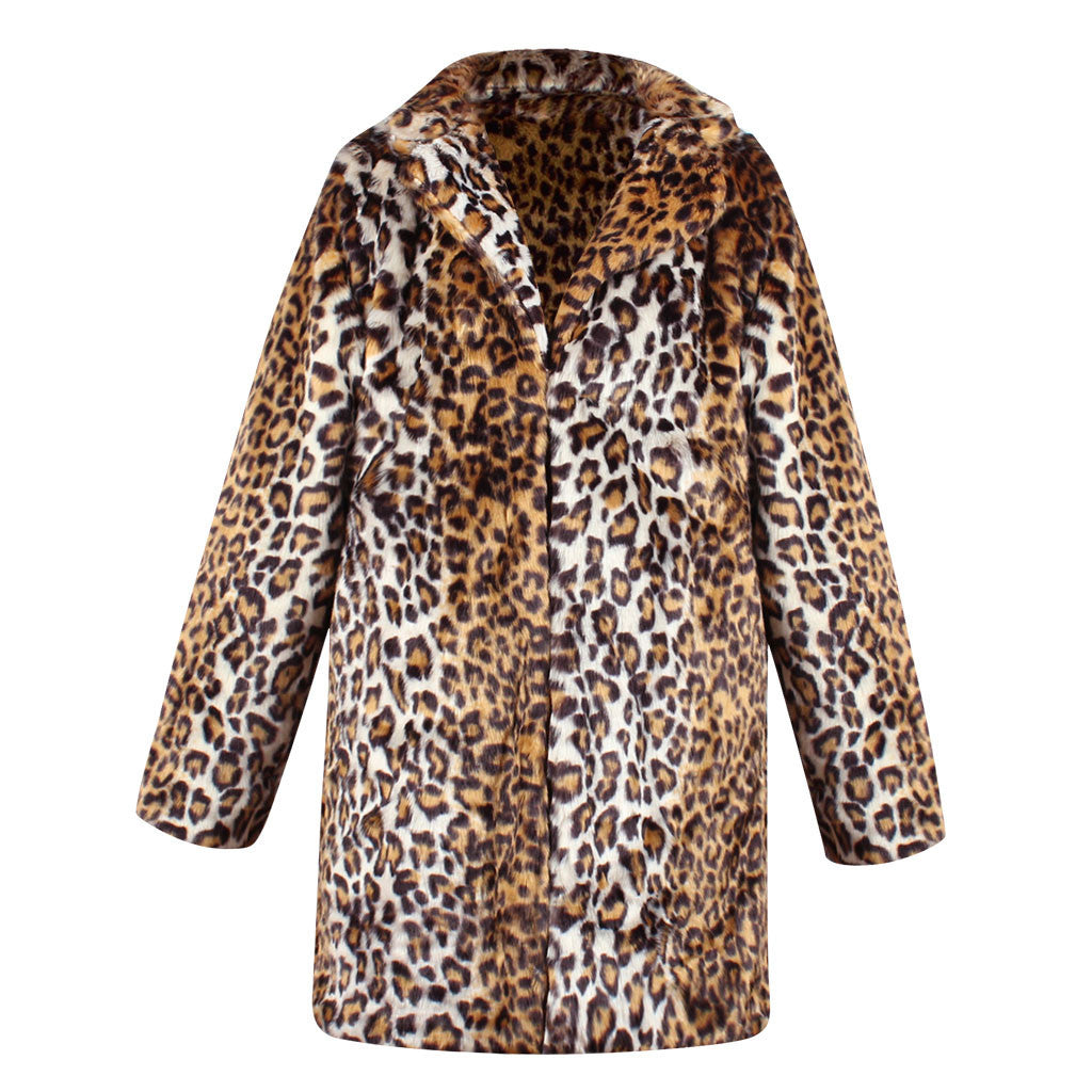 Damen Luxuriöse Kunstpelzjacke mit trendigem Leopardenmuster ModeGeist
