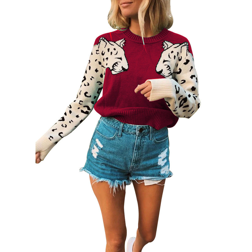 Damen modischer Strickpullover mit tierischem Motiv und farblich abgesetzten Ärmeln ModeGeist