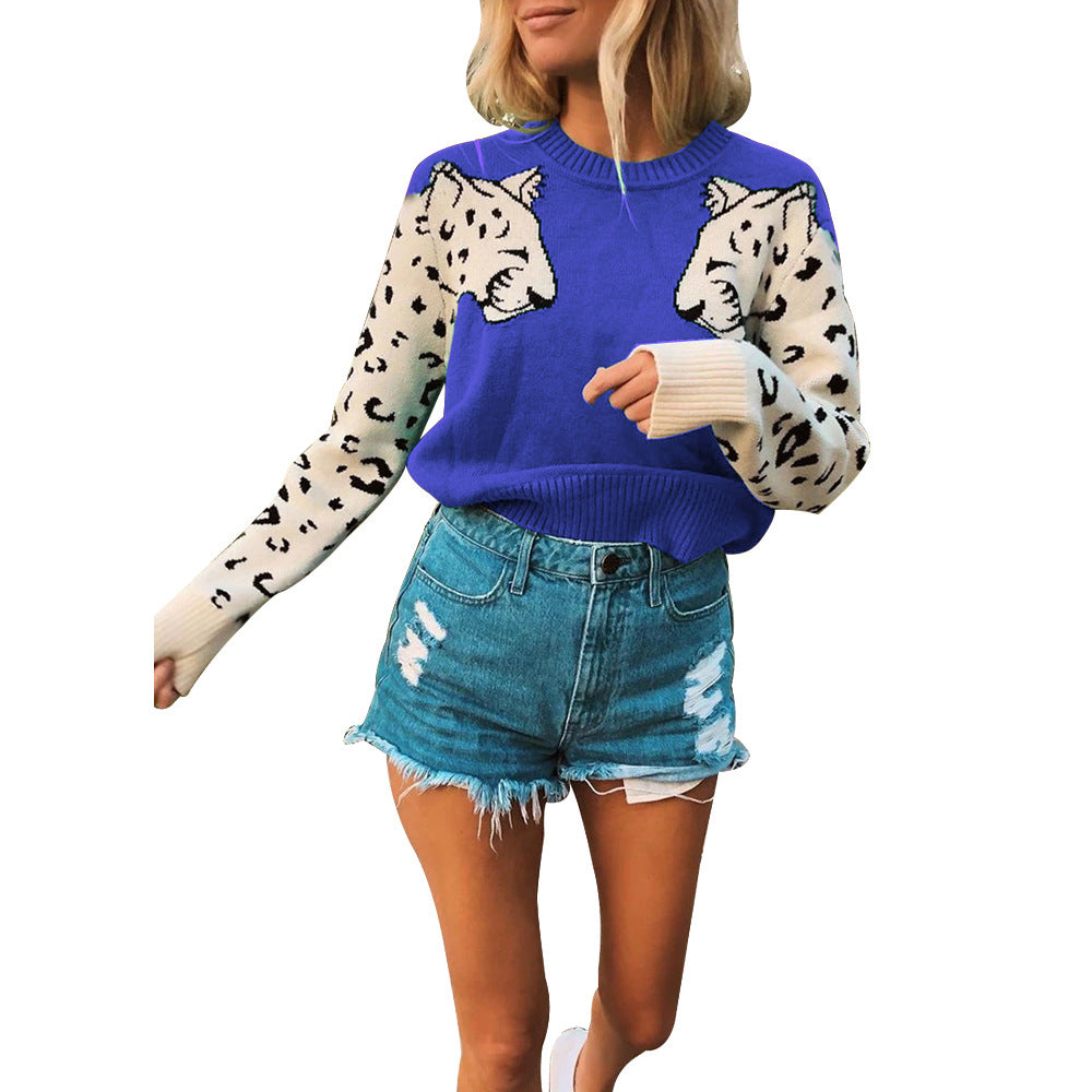 Damen modischer Strickpullover mit tierischem Motiv und farblich abgesetzten Ärmeln ModeGeist