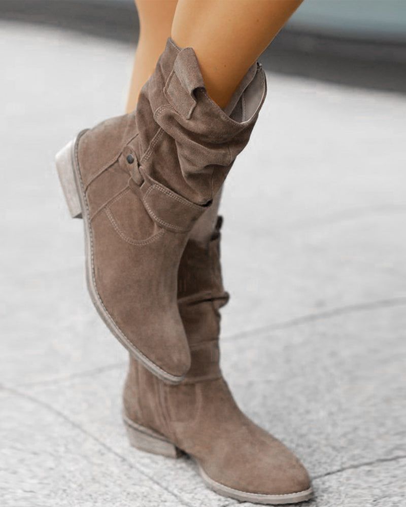 ModeGeist | Modische Stiefel mit Flachen Absätzen