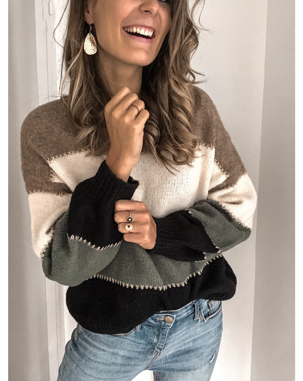 Damen Pullover mit modernem Streifenmuster und lässigem Schnitt ModeGeist