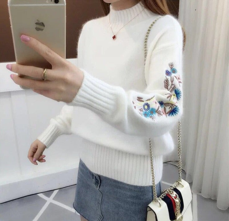 Damen Strickpullover mit eleganten Stickereien ModeGeist