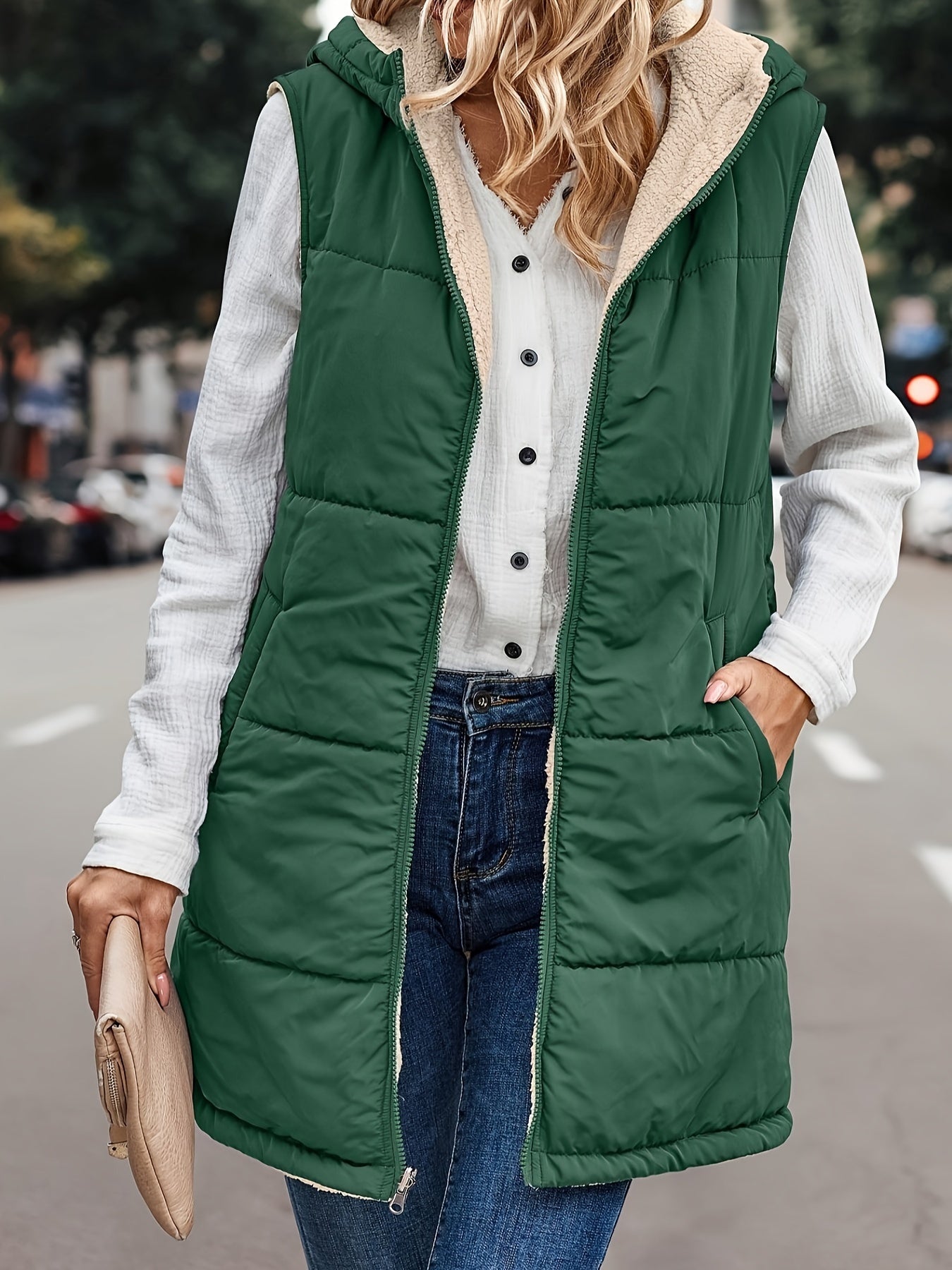 Leyseris Kapuzenweste: Warme Jacke