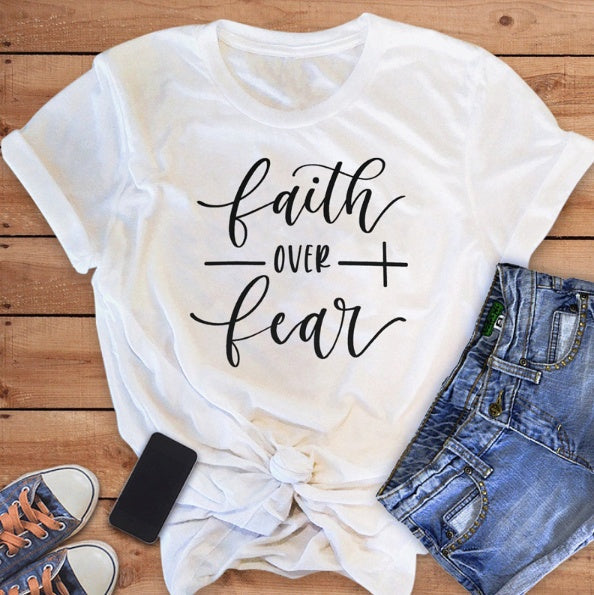 Frauen T-Shirt mit christlichem Glaubens-Aufdruck von Fudus