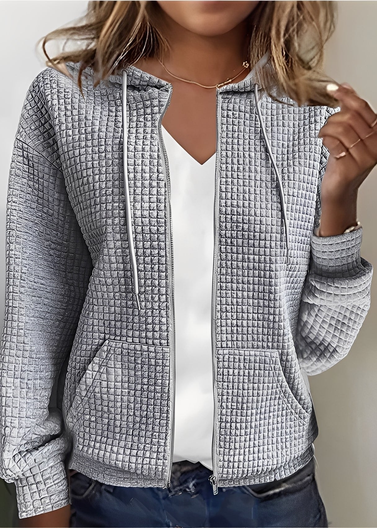 ModeGeist | Stylischer Cardigan mit Kapuze und Taschen für Frauen