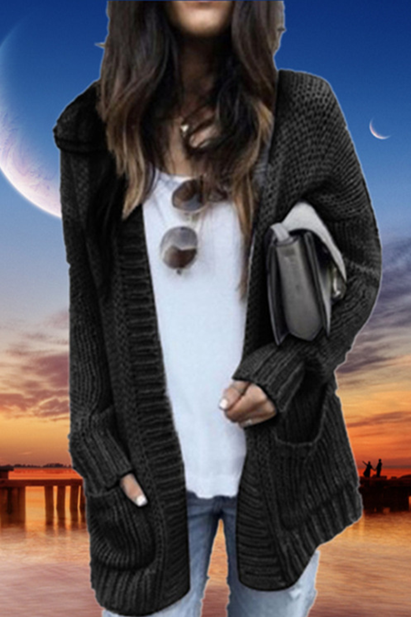 ModeGeist | Lässige und Modische Strickjacke