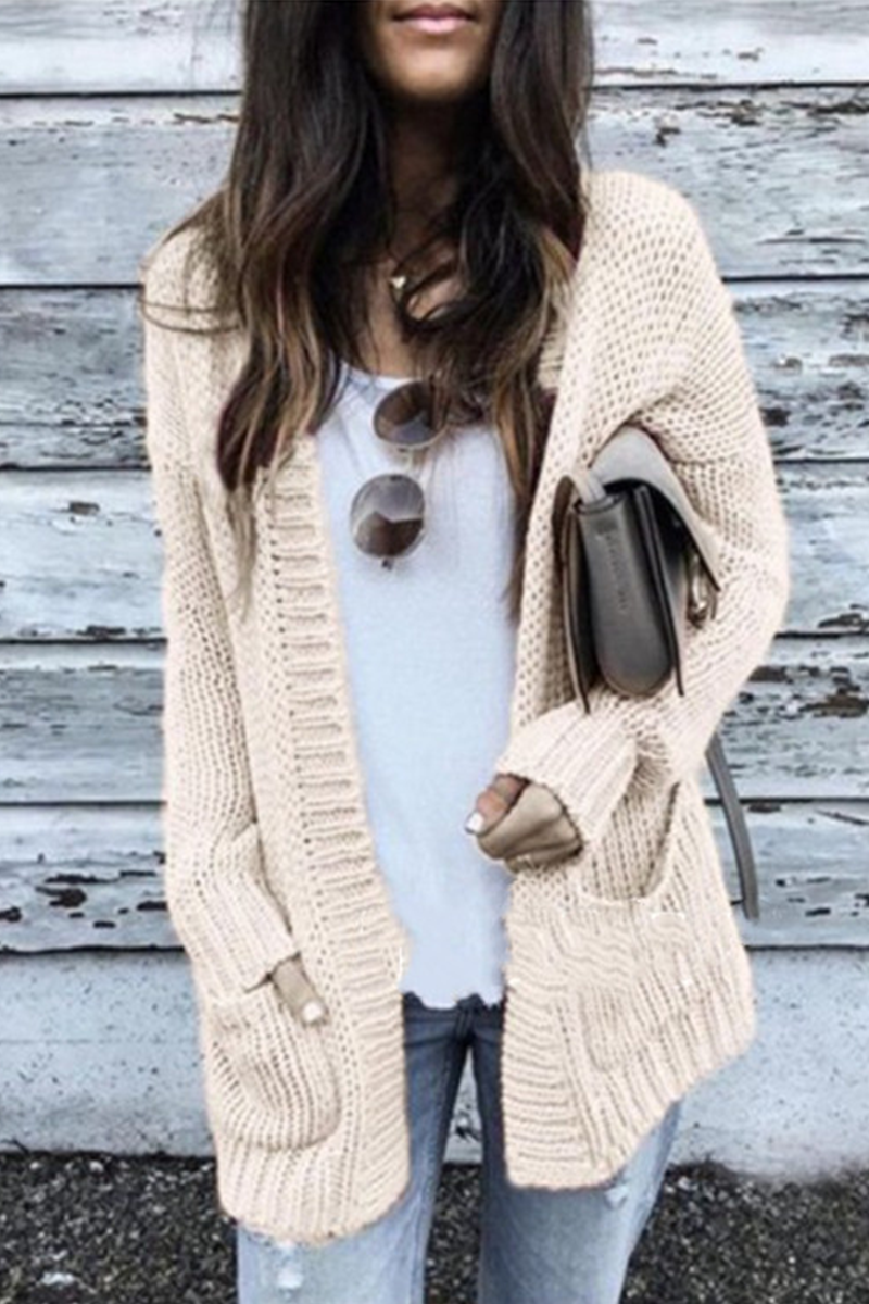 ModeGeist | Lässige und Modische Strickjacke