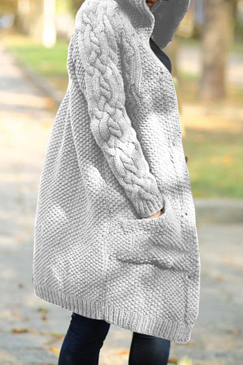ModeGeist | Modische und Minimalistische Strickjacke