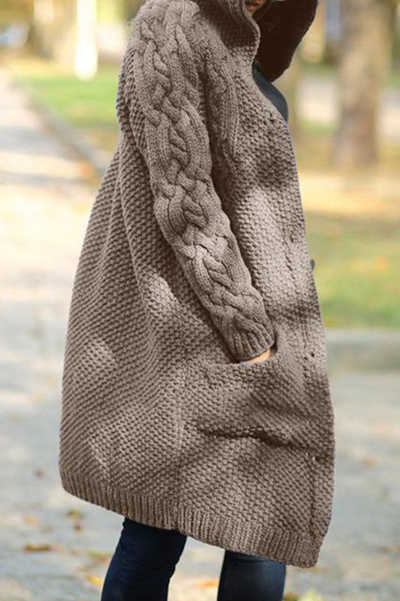ModeGeist | Modische und Minimalistische Strickjacke