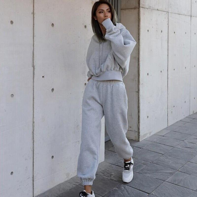 Damen Sportjacke Poppy: Stylisher Look