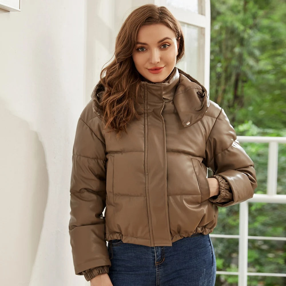ModeGeist | Stylische Steppjacke mit Kapuze