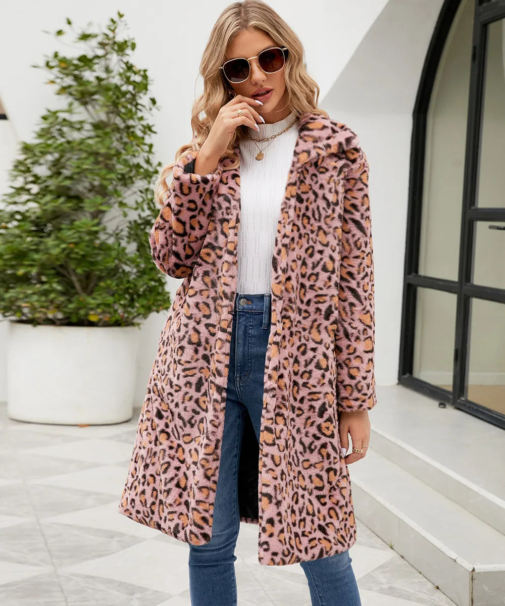 ModeGeist | Plüschjacke mit Leopardenmuster