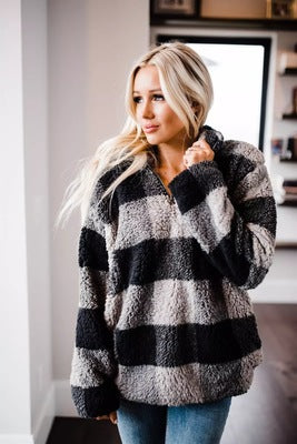 Damen Fleece Pullover mit Karomuster ModeGeist